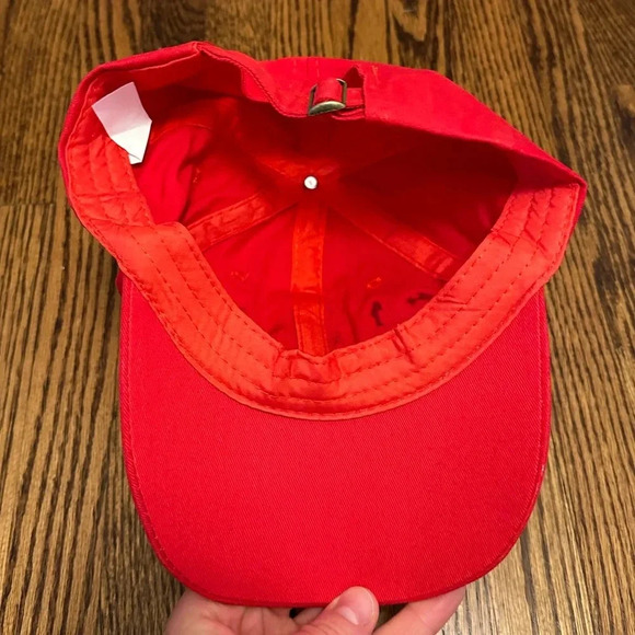 Canada Hat with Crystals - Picture 2 of 4